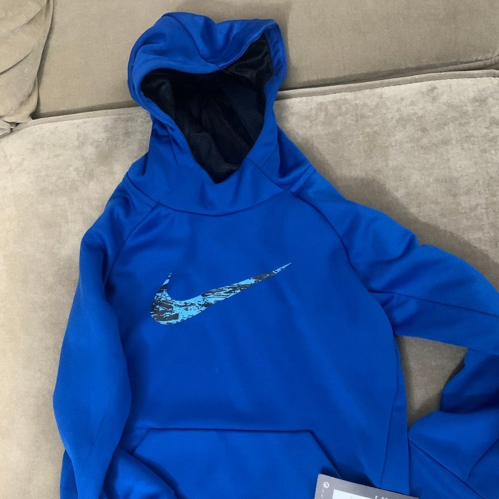 NWT Nike Dri-Fit Hoody